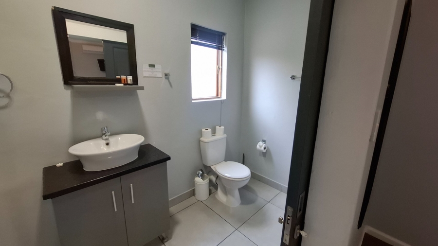 8 Bedroom Property for Sale in Blanco Western Cape